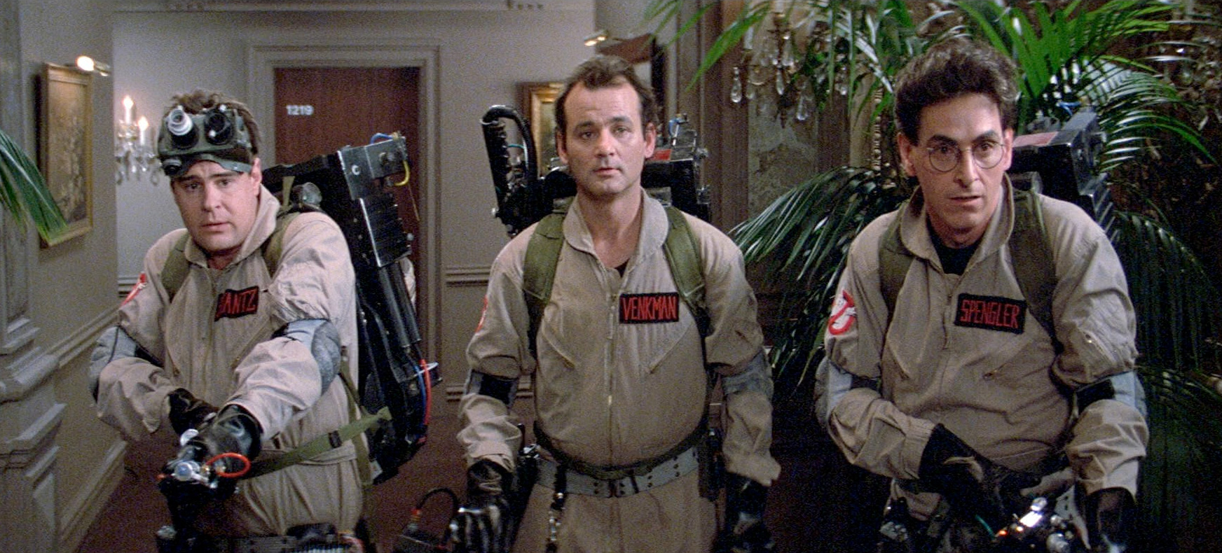 ghostbusters-trio-hotelhall